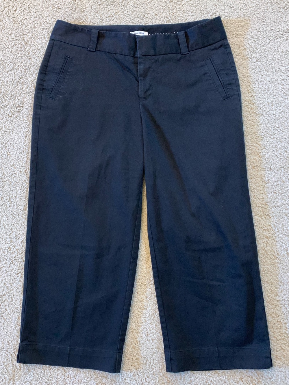 Black Dockers Midrise Capri Pants - Size 8